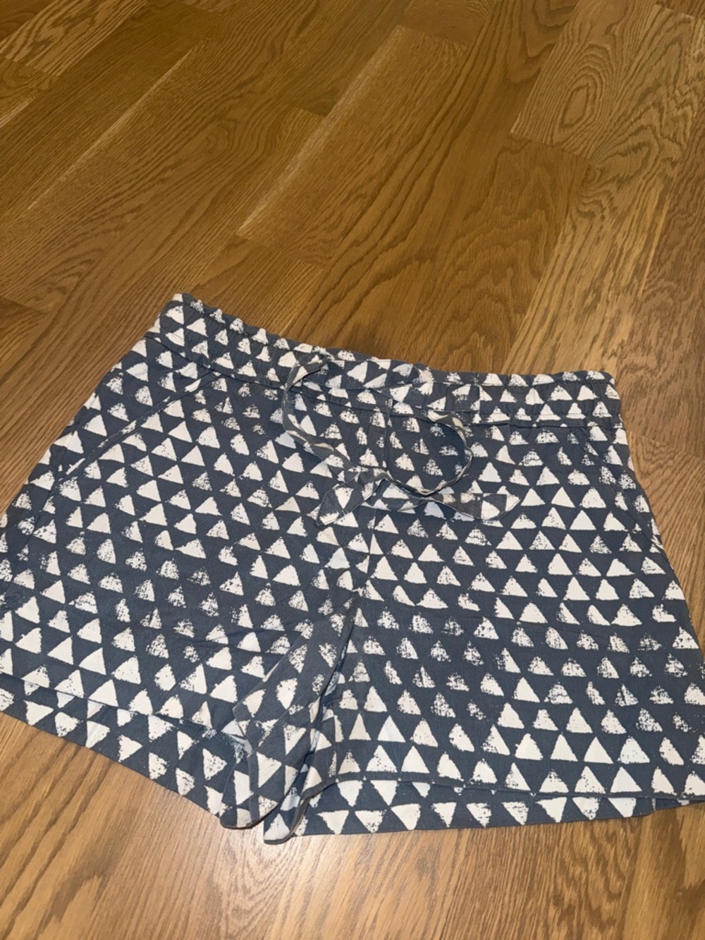 LOFT Geometric Shorts